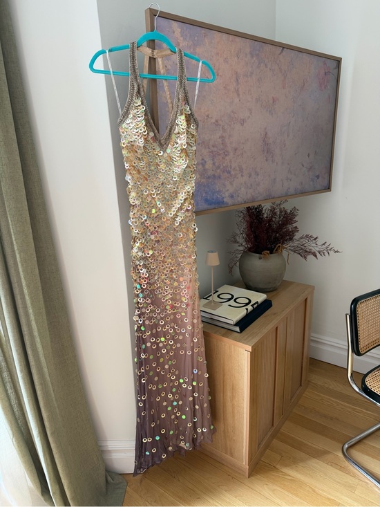 Sue Wong Dresses & Skirts - Sue Wong Gold Sequin Halter Maxi Dress